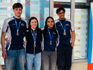 Plongeon gagnant pour notre équipe de natation ! 4 PHOTO-2025-04-25-12-48-45 (3)