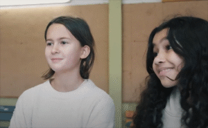 Un court-métrage sur le harcèlement scolaire réalisé par nos écoliers ! 4 élèves filles-bdef