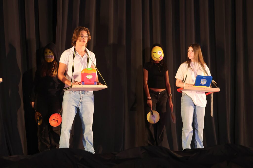 Une belle saison théâtrale au lycée 5 AK7A7340